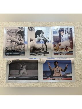 🇨🇦 SALE $3 ✅ Bruce Lee Dragon 2024 Silver Chrome Refractor MMA Movie Cards